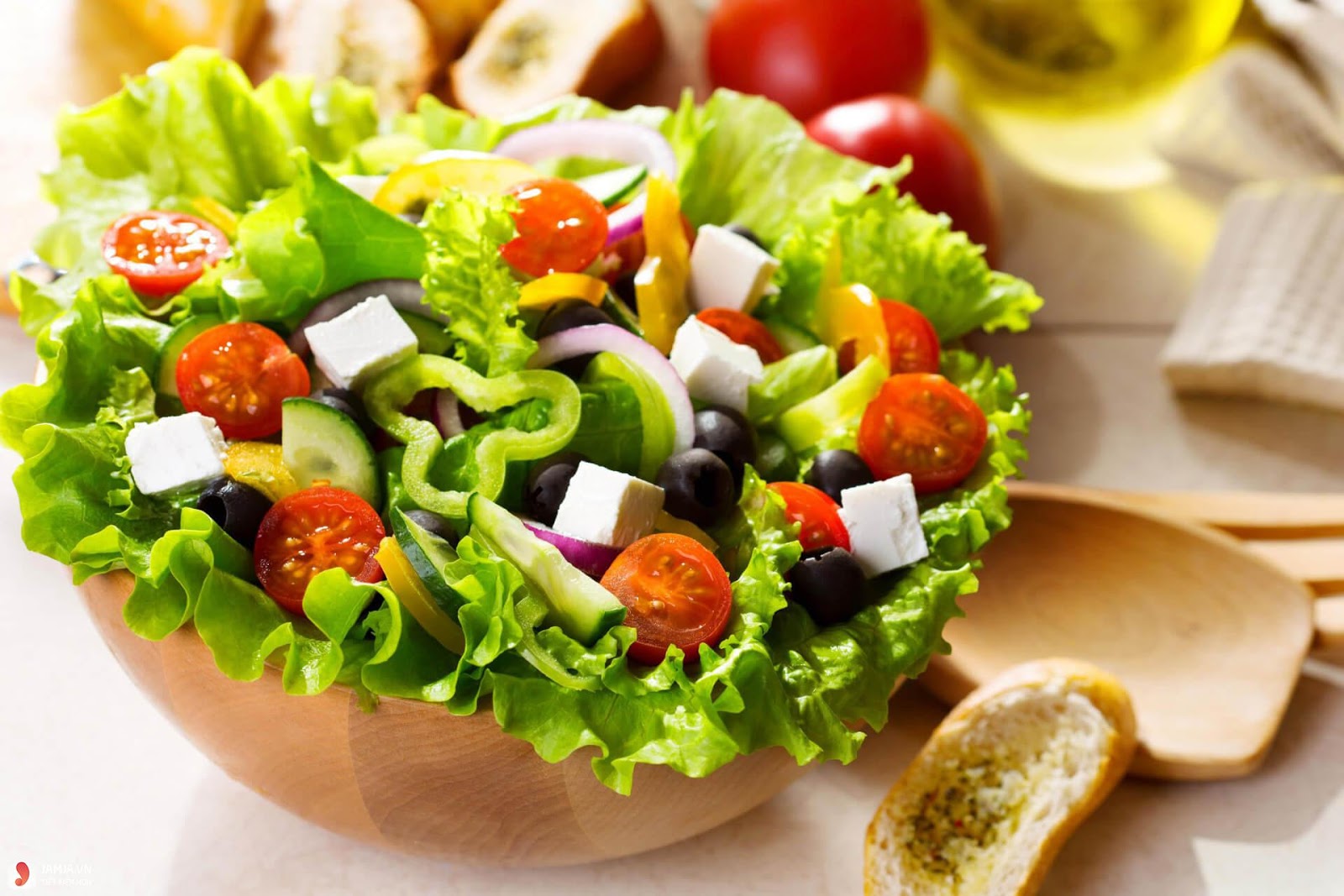 Gợi ý cách làm salad rau củ trộn ngon, đơn giản tại nhà