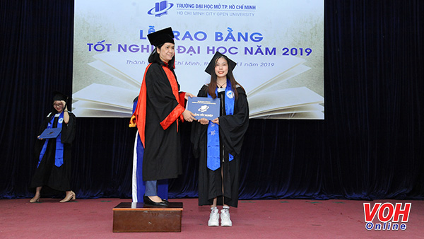 Làm Bằng Đại Học Mở Nhanh Từ 2 - 3 Ngày - Lambangcapgiarehcm.com
