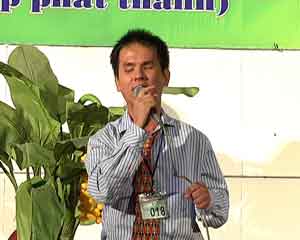 Thí sinh: Hồ Hoàng Trọng (SBD: 018) Nam ai (8 câu) - Chuyến xe Tây Ninh (câu 5, 6) (Sáng tác: Thanh Hiền) - 19/08/2012