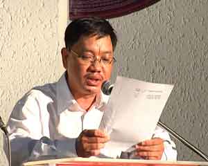 Nhà báo Minh Chinh công bố danh sách thí sinh vào vòng chung kết xếp hạng hội thi Tuyển chọn Giọng ca Cải lương hàng tuần đợt 1 - 2013