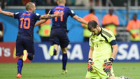 Tây Ban Nha 1-5 Hà Lan (World Cup 2014 - bảng B)